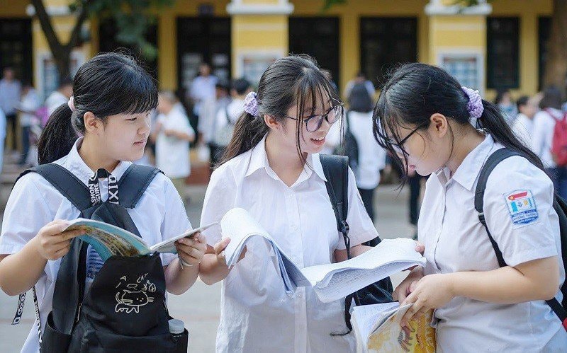 Thông báo về việc biên chế lớp 10 năm học 2026-2027
